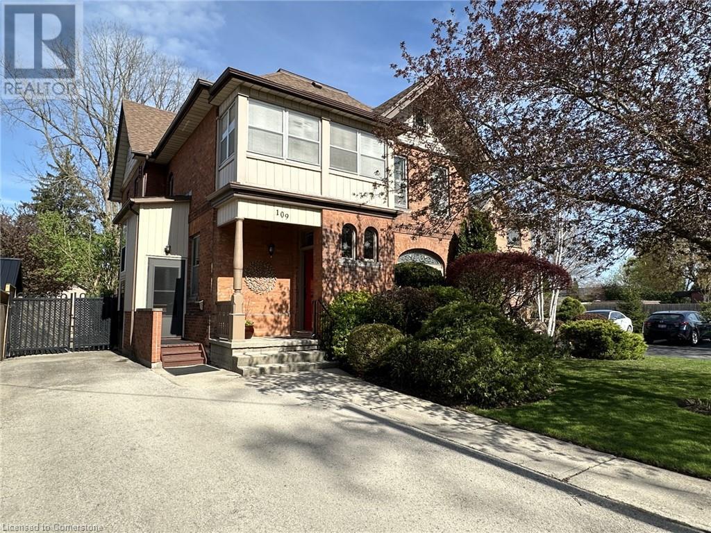 109 Talbot Street N, Simcoe photo number 2 109 Talbot Street N, Simcoe photo number 2