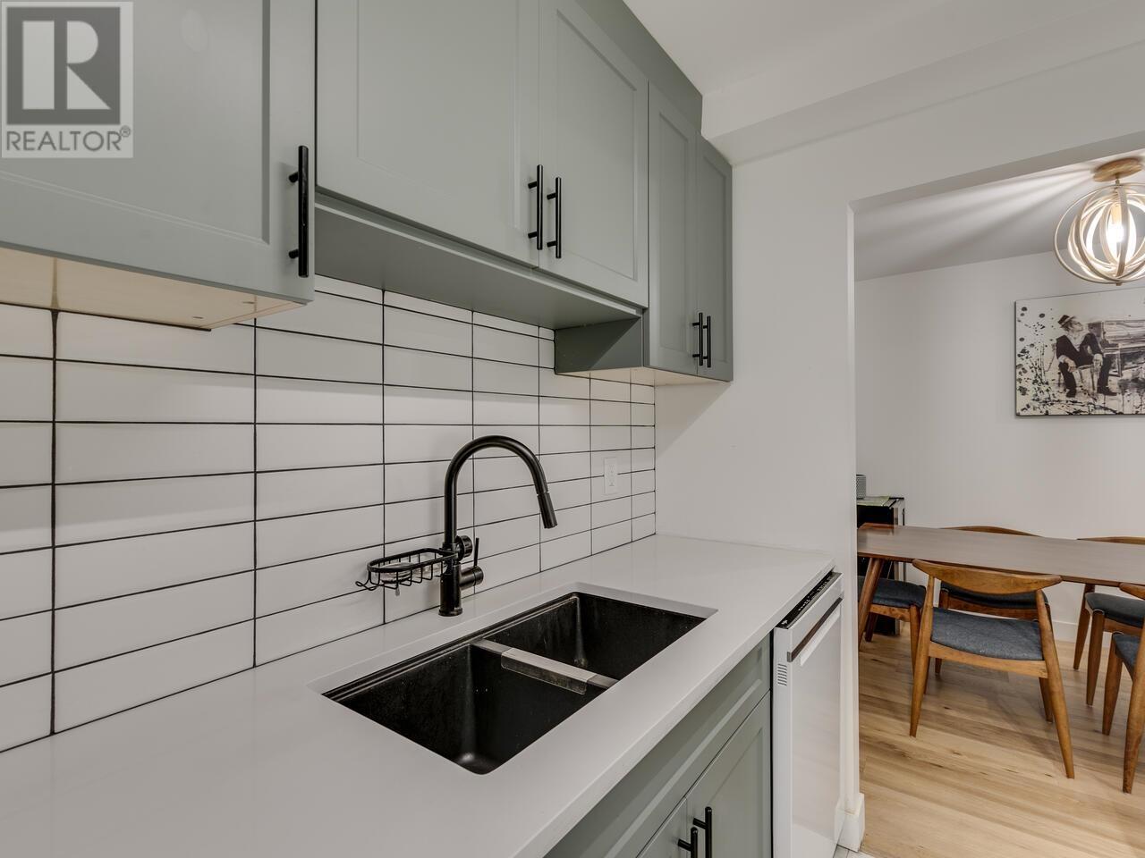 121 8860 NO. 1 ROAD, richmond, British Columbia