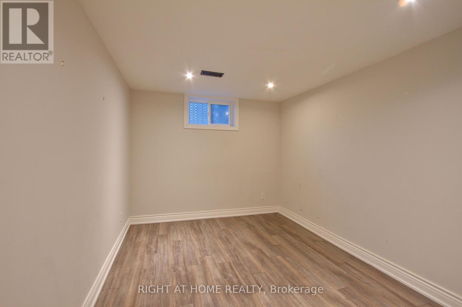 Lower - 40 Foreht Crescent, Aurora, Ontario  L4G 3E8 - Photo 12 - N12056511