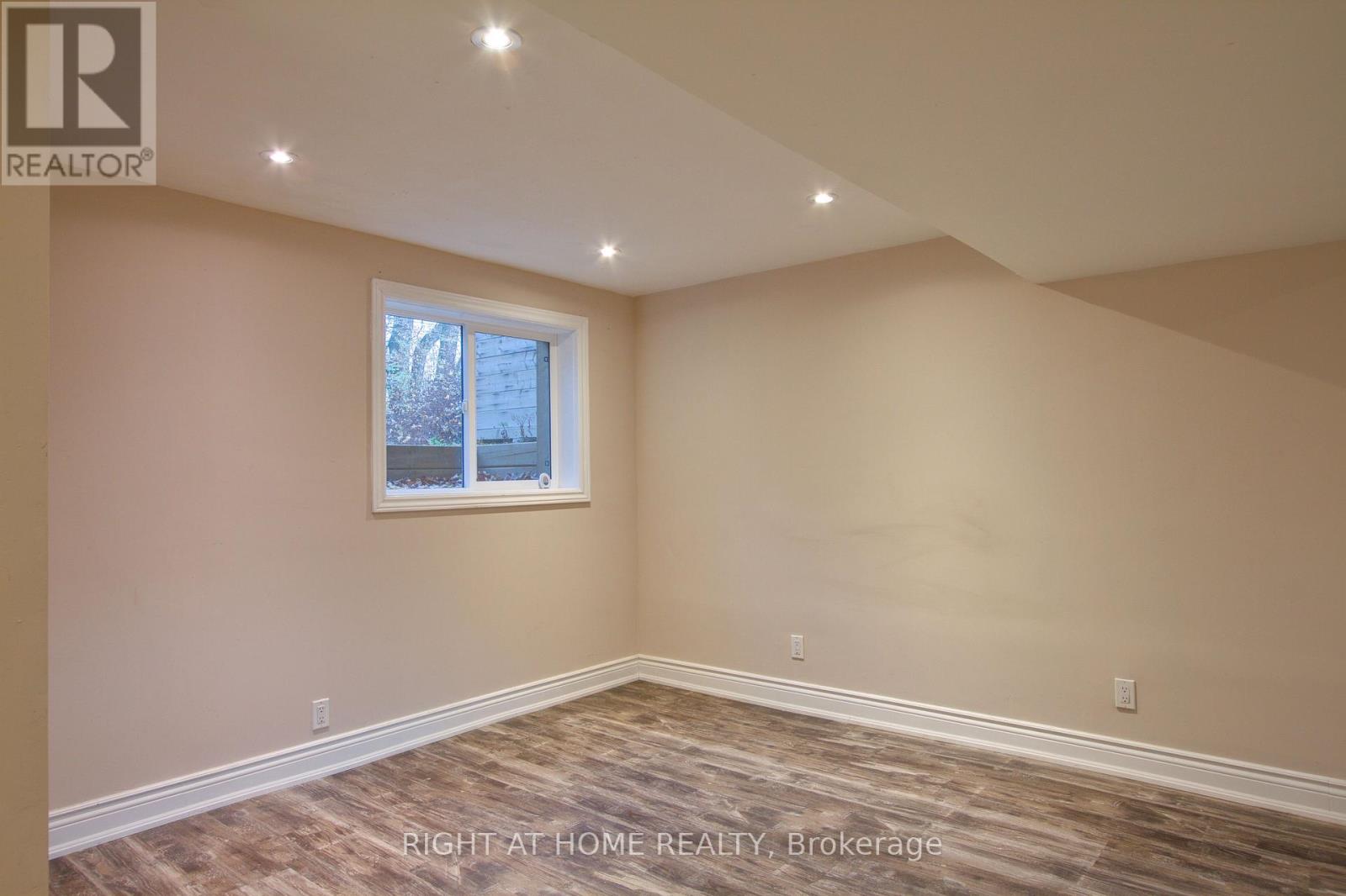 Lower - 40 Foreht Crescent, Aurora, Ontario  L4G 3E8 - Photo 6 - N12056511