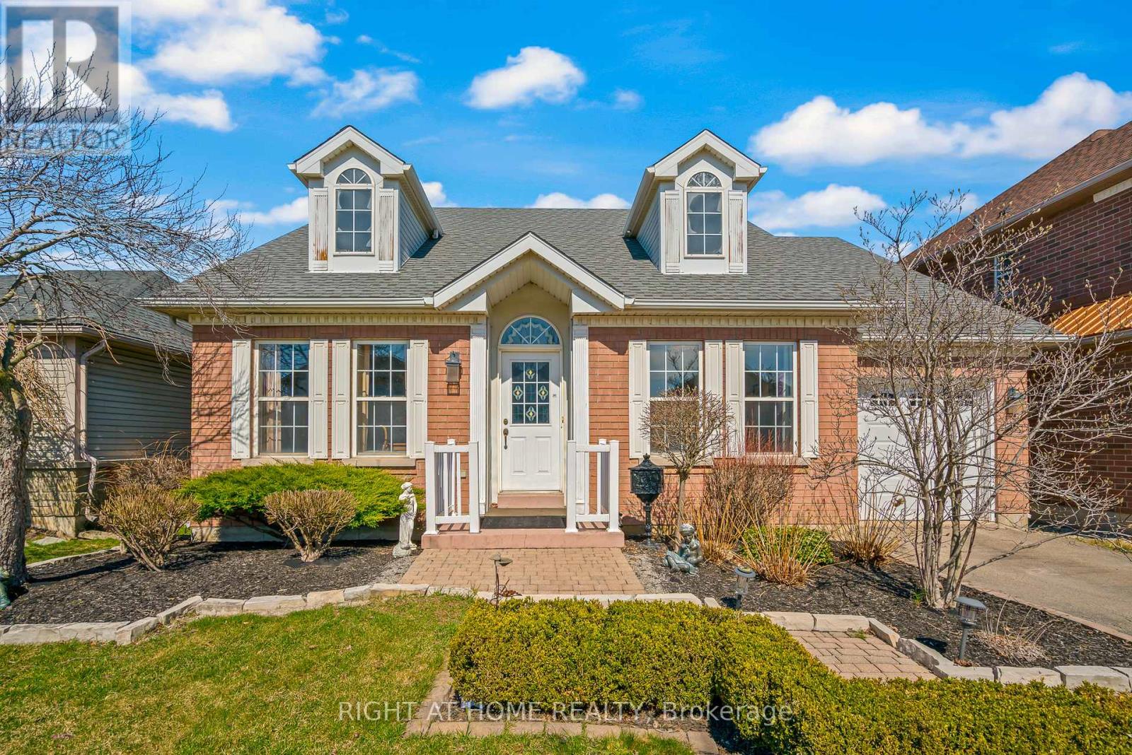 Property at 38 COLE CRESCENT image 3