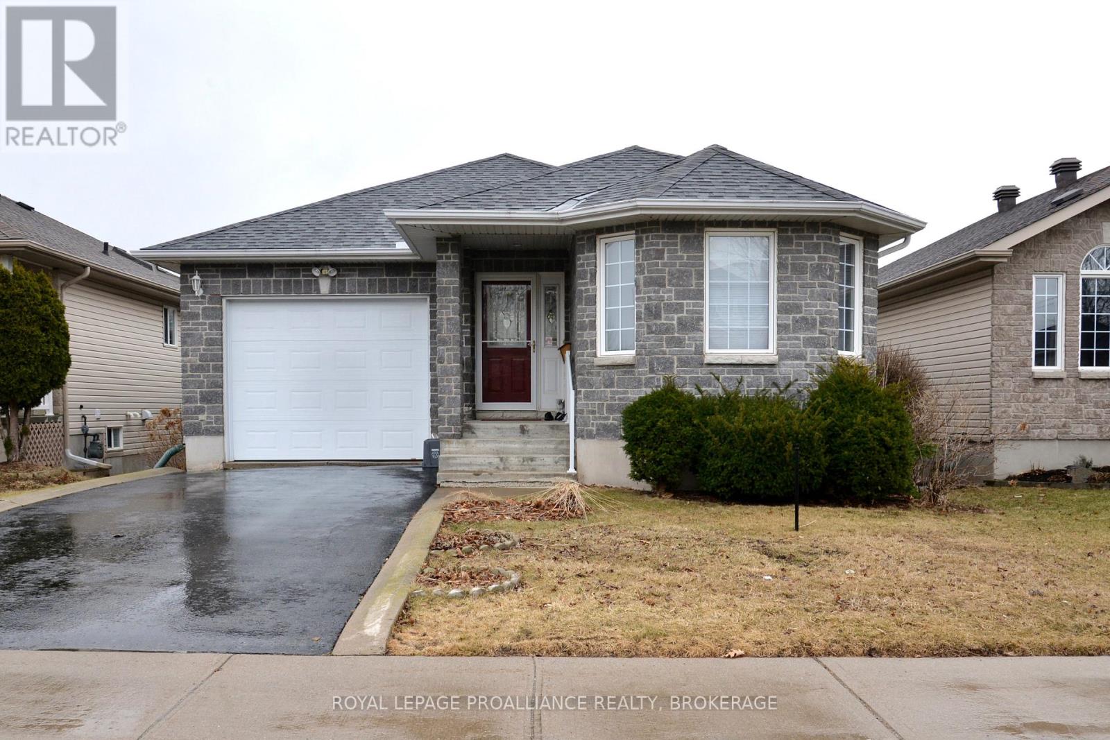 Property at 752 TANNER DRIVE image 1