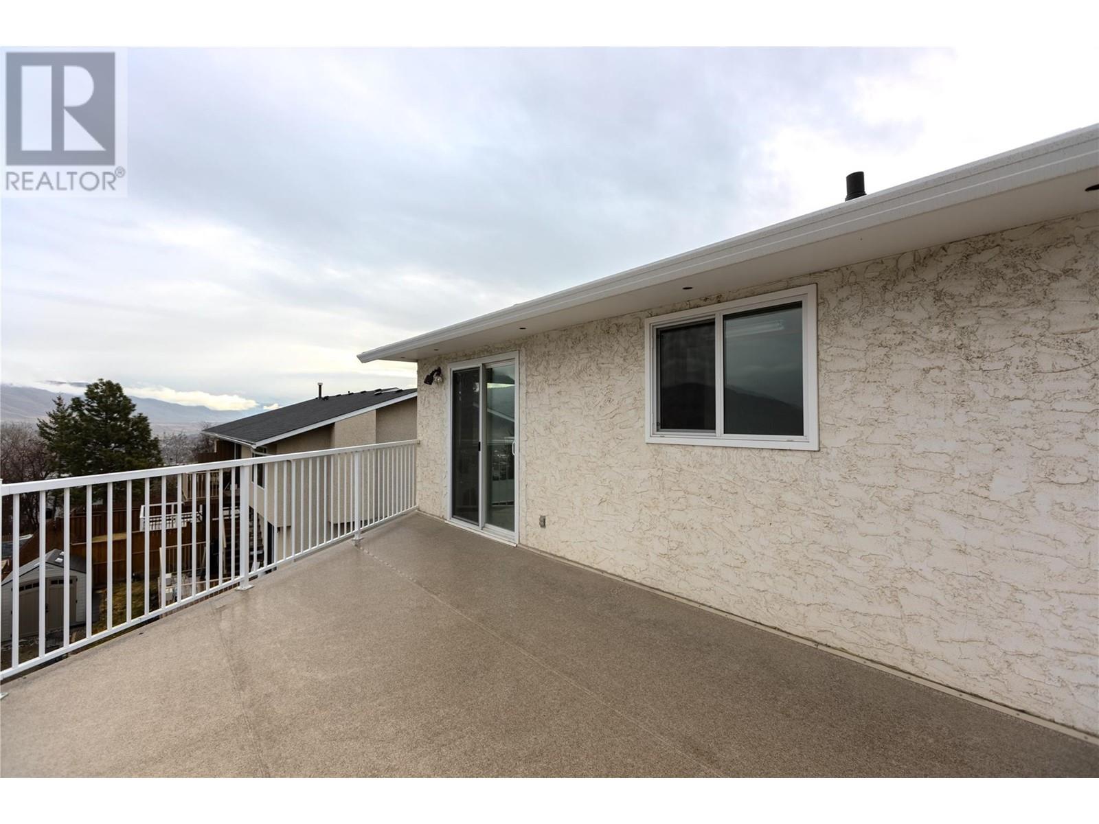 Property at 234 Monashee Place image 4