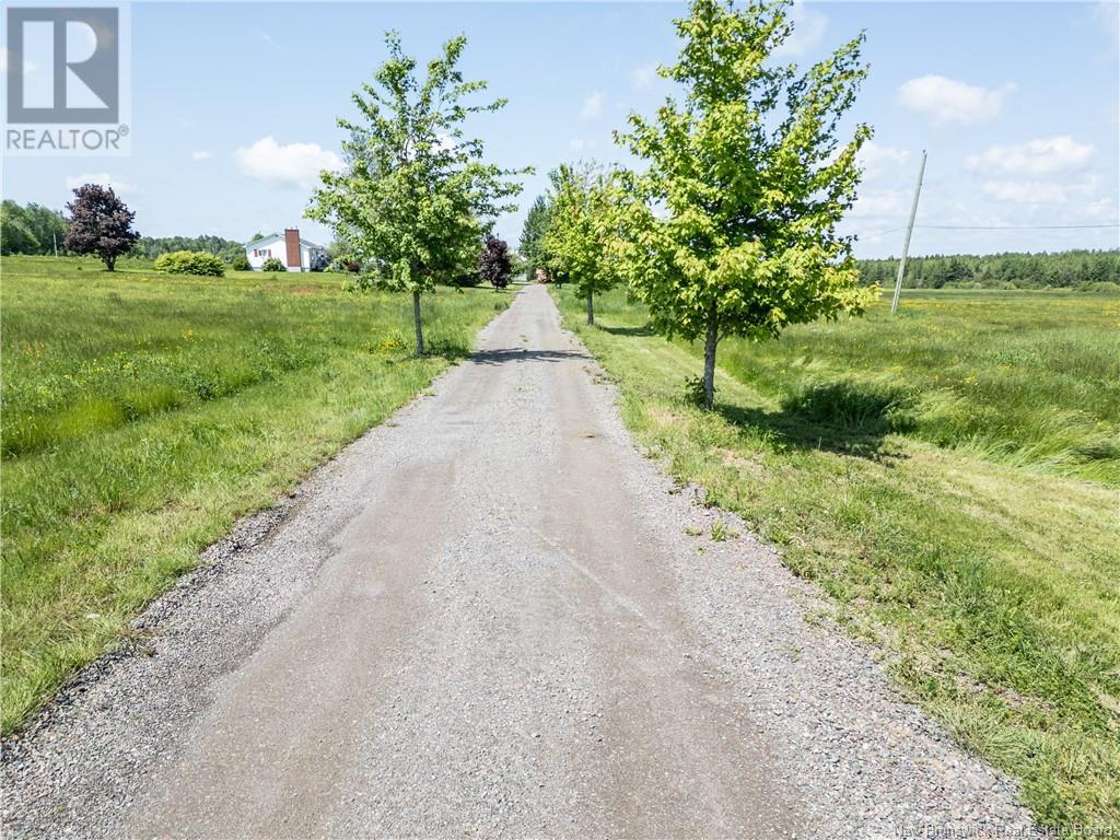 100 Lutes Road, Steeves Mountain, New Brunswick  E1G 3Y3 - Photo 10 - NB114766