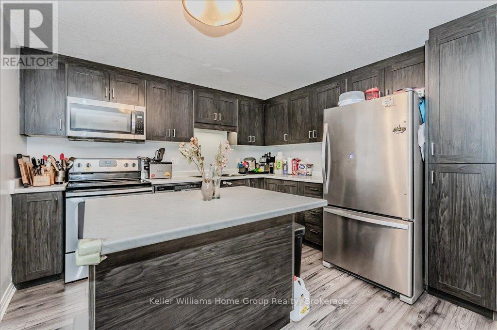 66h - 1989 Ottawa Street S, Kitchener, Ontario  N2E 0G7 - Photo 5 - X12056661