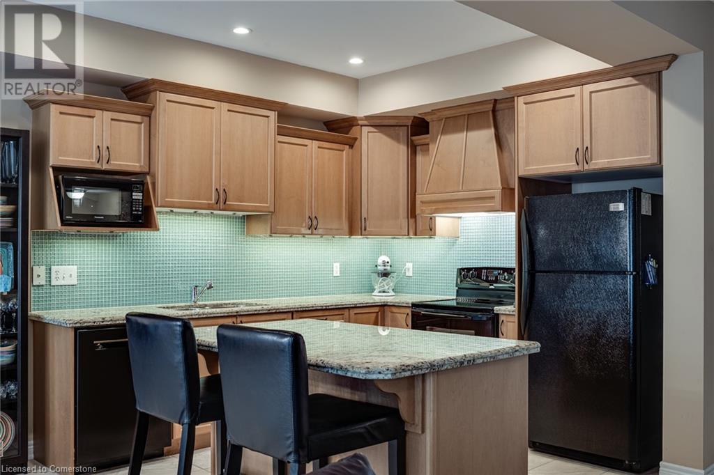 92 Newcombe Road, Dundas, Ontario  L9H 0A6 - Photo 10 - 40712745