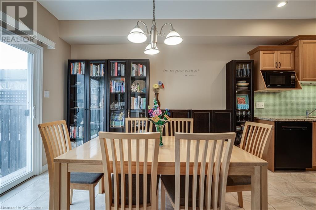 92 Newcombe Road, Dundas, Ontario  L9H 0A6 - Photo 17 - 40712745