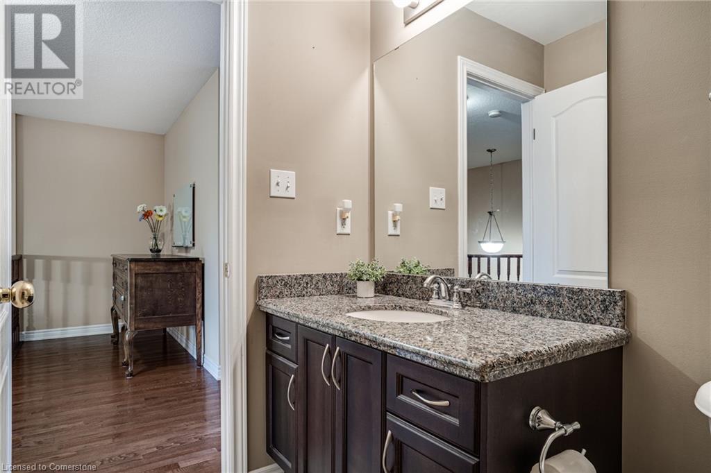 92 Newcombe Road, Dundas, Ontario  L9H 0A6 - Photo 33 - 40712745