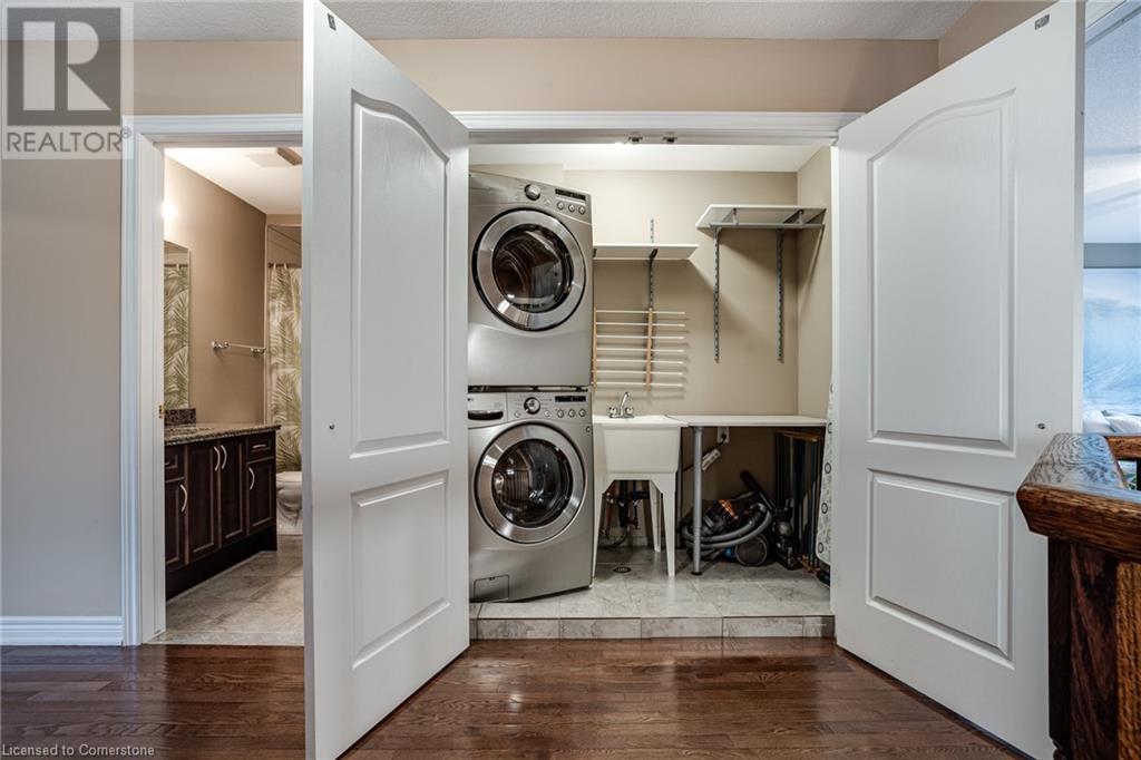 92 Newcombe Road, Dundas, Ontario  L9H 0A6 - Photo 35 - 40712745