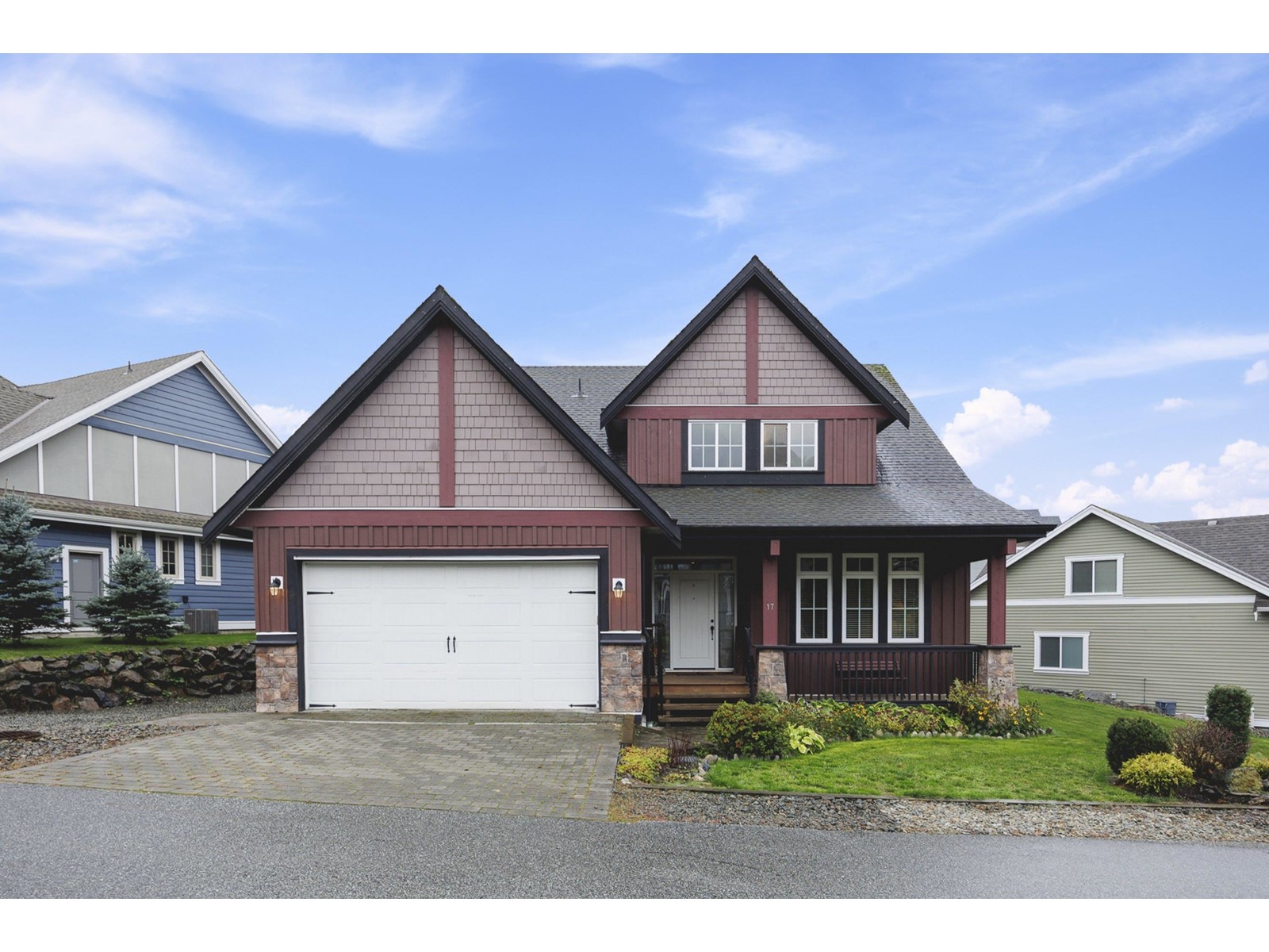 Property at 17 1911 WOODSIDE BOULEVARD image 1
