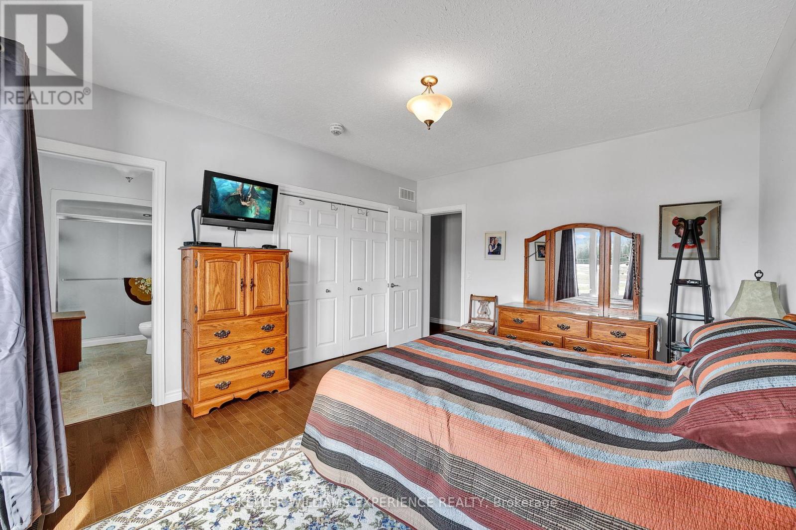 164 Switzer Street, Clearview, Ontario  L0M 1N0 - Photo 24 - S12056718
