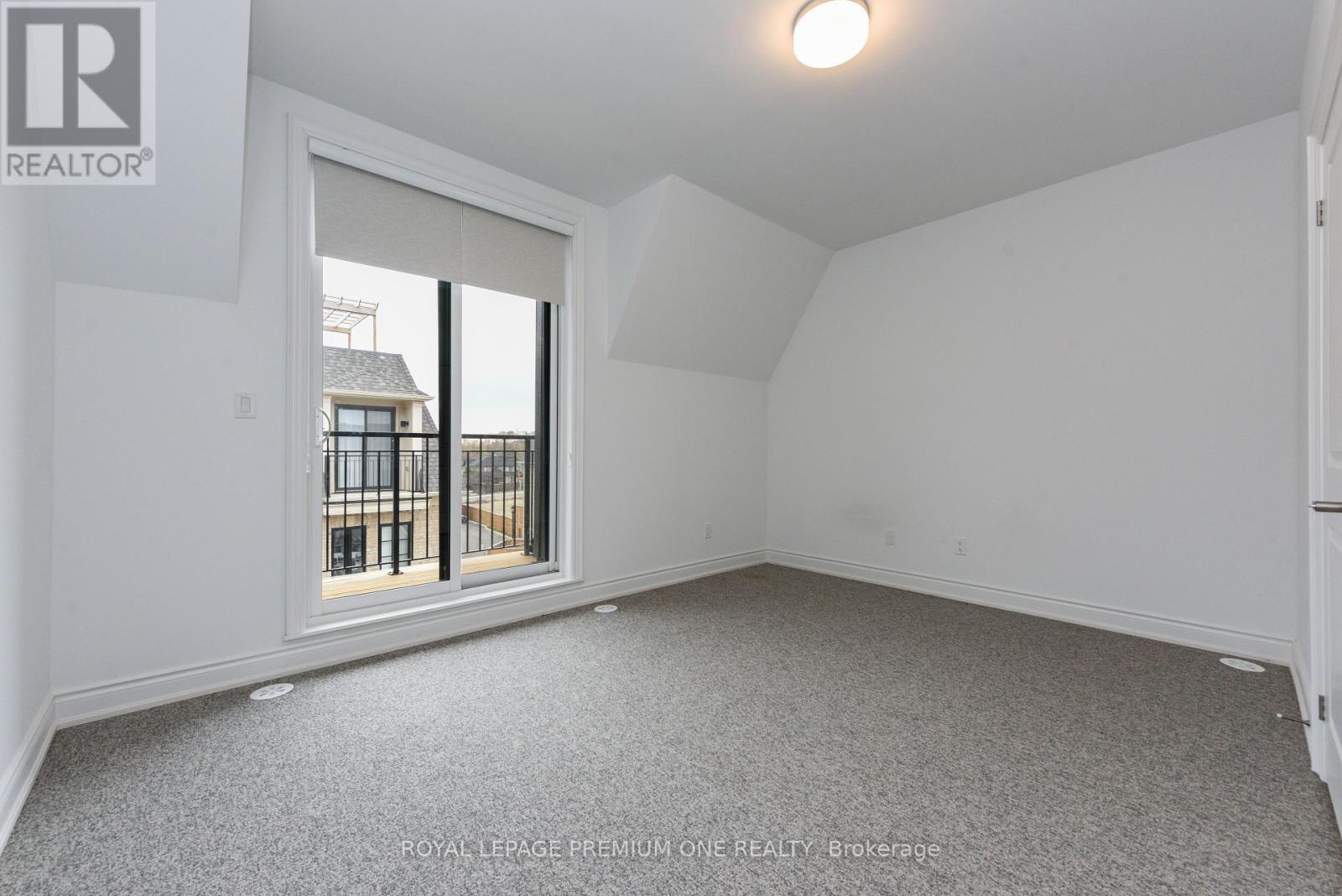 128 - 35 Lunar Cres Road, Mississauga, Ontario  L5M 2R6 - Photo 37 - W12056682