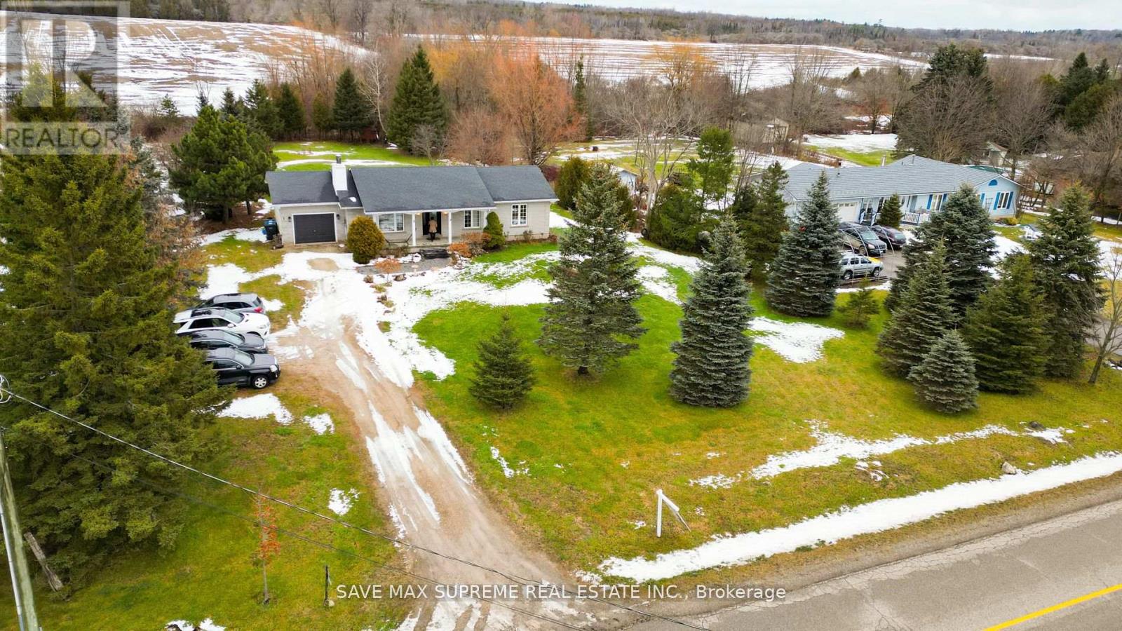 18819 Kennedy Road, Caledon, Ontario  L7K 1Y8 - Photo 3 - W12056705