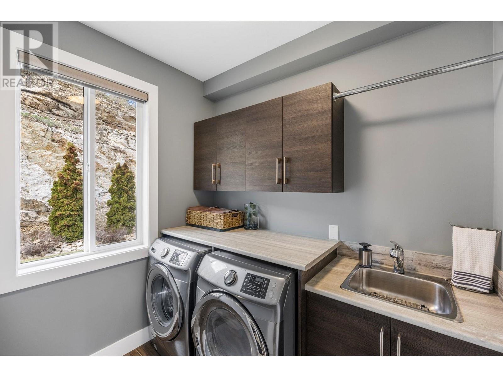 Property at 498 Carnoustie Drive image 3