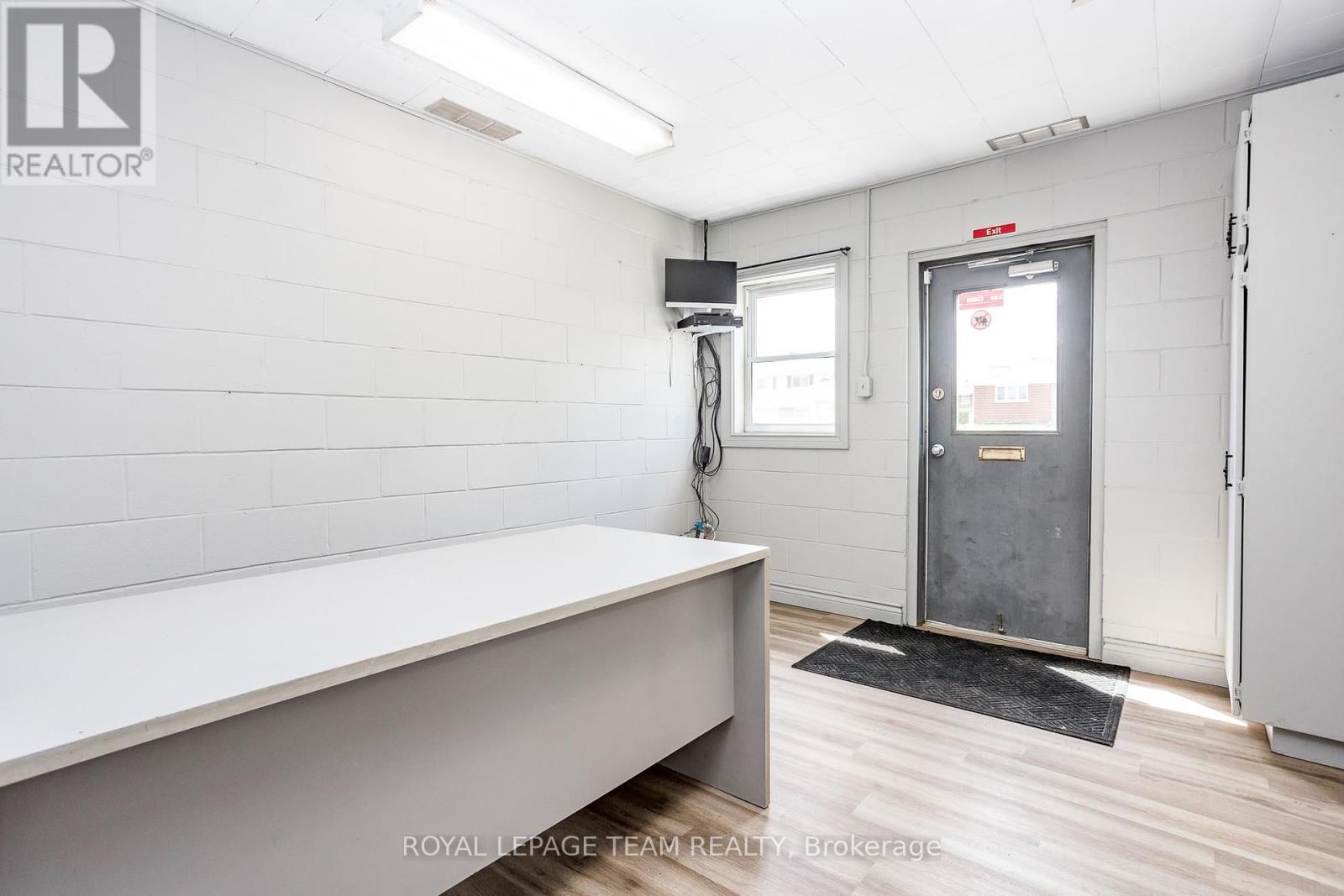 521 Prescott Street, North Grenville, Ontario  K0G 1J0 - Photo 14 - X12056732