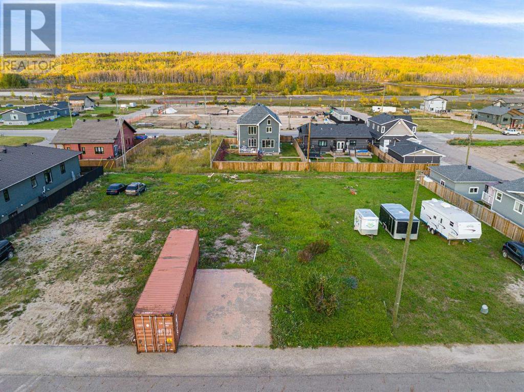 7306 Hughes Avenue, Fort Mcmurray, Alberta  T9H 1A7 - Photo 2 - A2207887