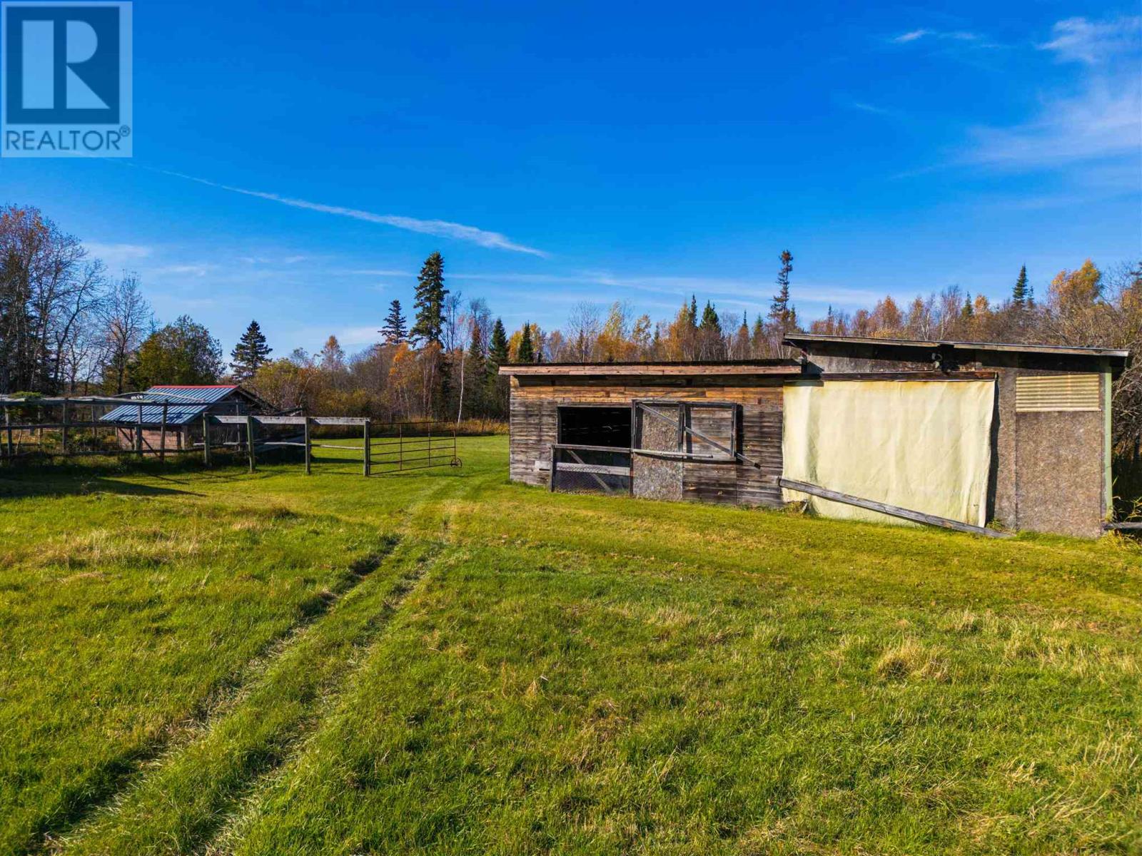 996 Redditt Rd, Kenora, Ontario  P9N 0E3 - Photo 5 - TB250675