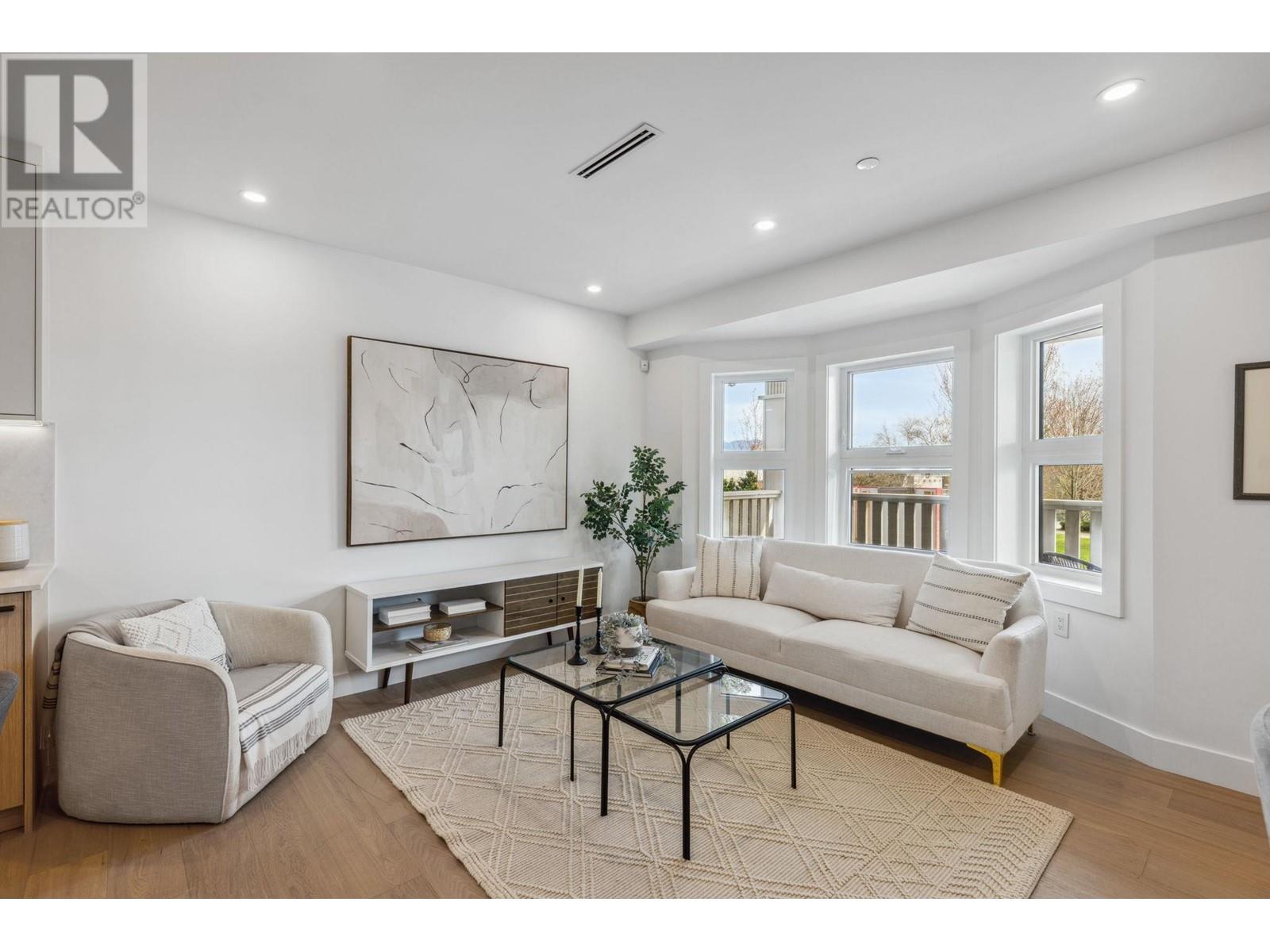 3381 Victoria Drive, Vancouver, British Columbia  V5N 4M3 - Photo 8 - R2985027
