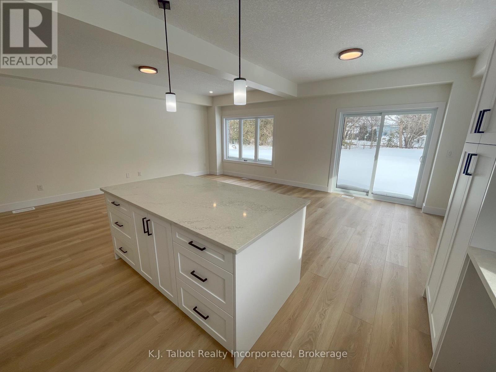 205 South Street, Goderich, Ontario  N7A 3M2 - Photo 4 - X11977285