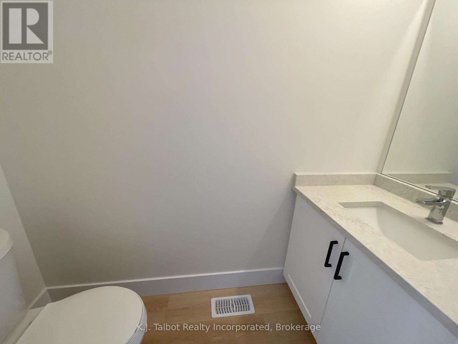 201 South Street, Goderich, Ontario  N7A 3M2 - Photo 11 - X11977289