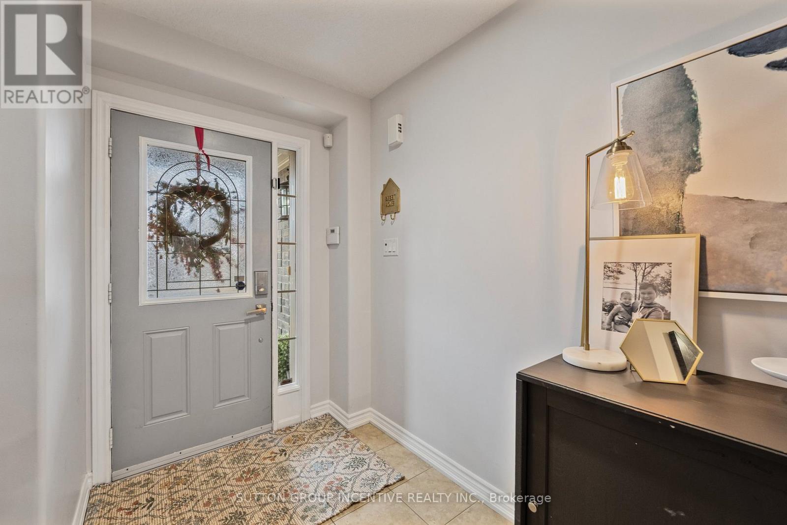 Property at 8 KIERLAND ROAD image 3
