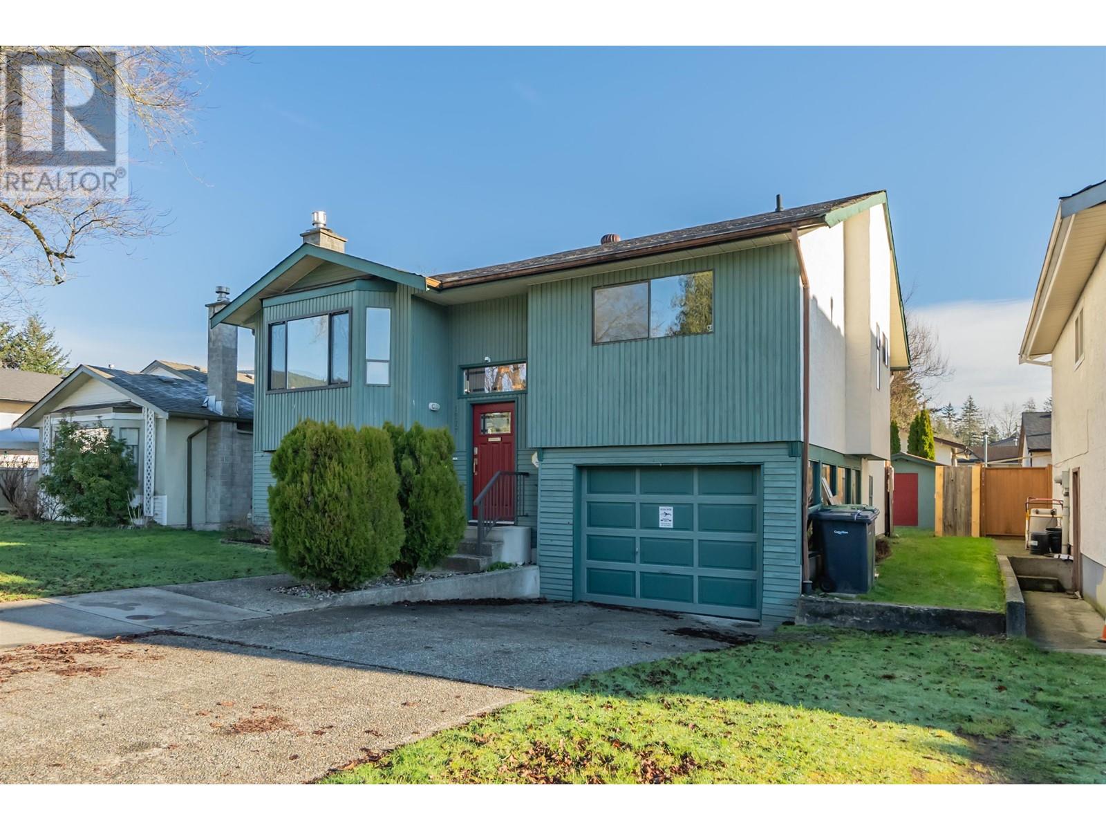 Property at 1277 NESTOR STREET image 3