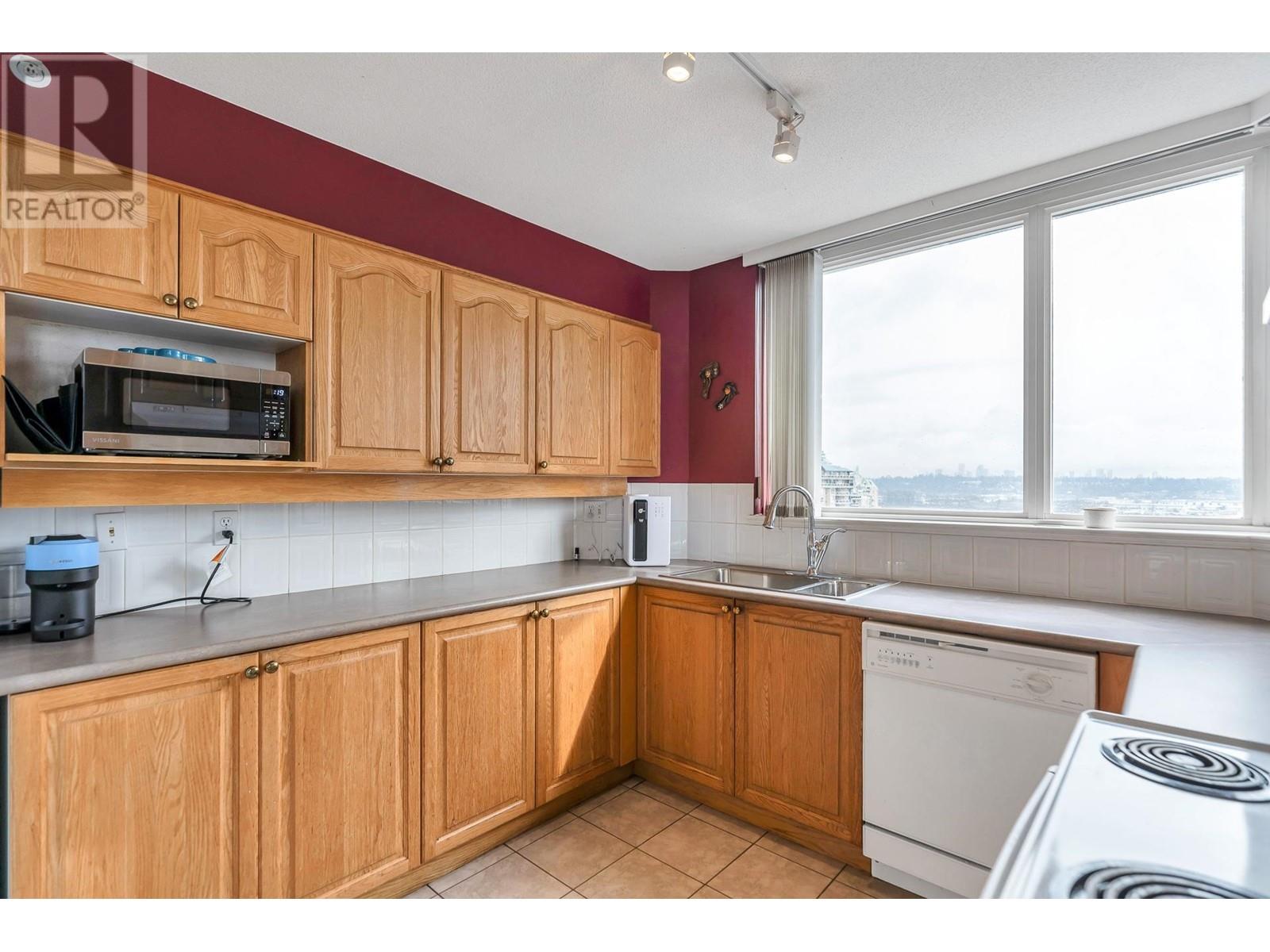 1801 10 Laguna Court, New Westminster, British Columbia  V3M 6W3 - Photo 16 - R2983876