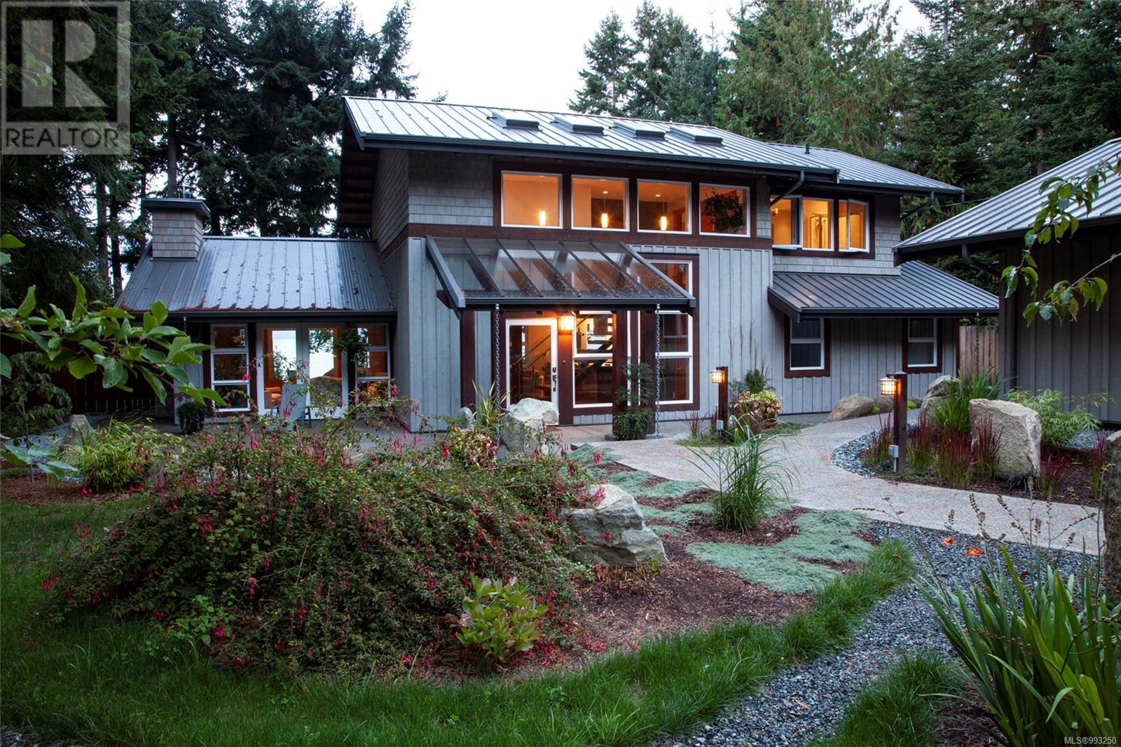 Property at 1336 Sea Lovers Lane image 2
