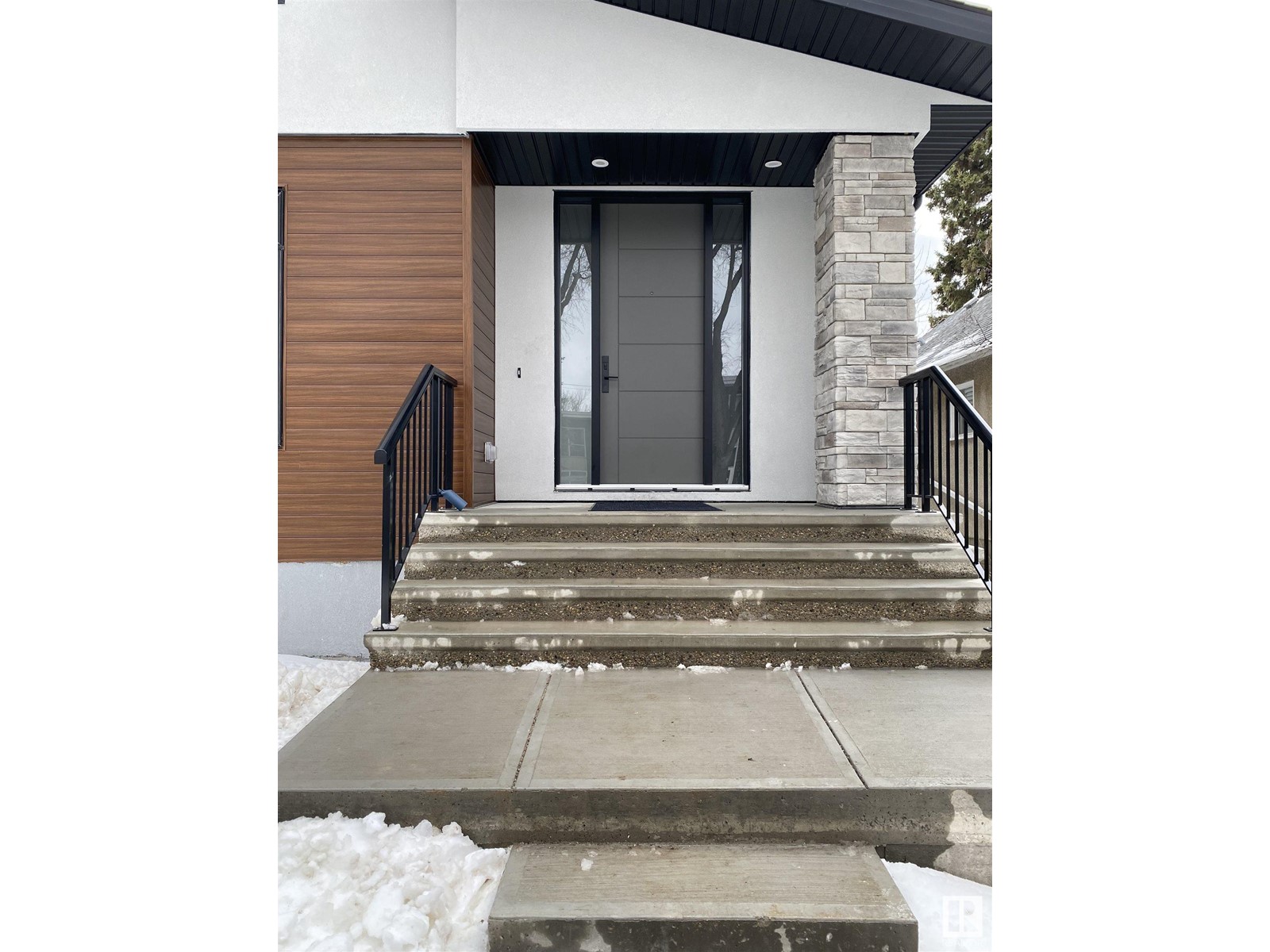 Property at 10929 79 AV NW NW image 2