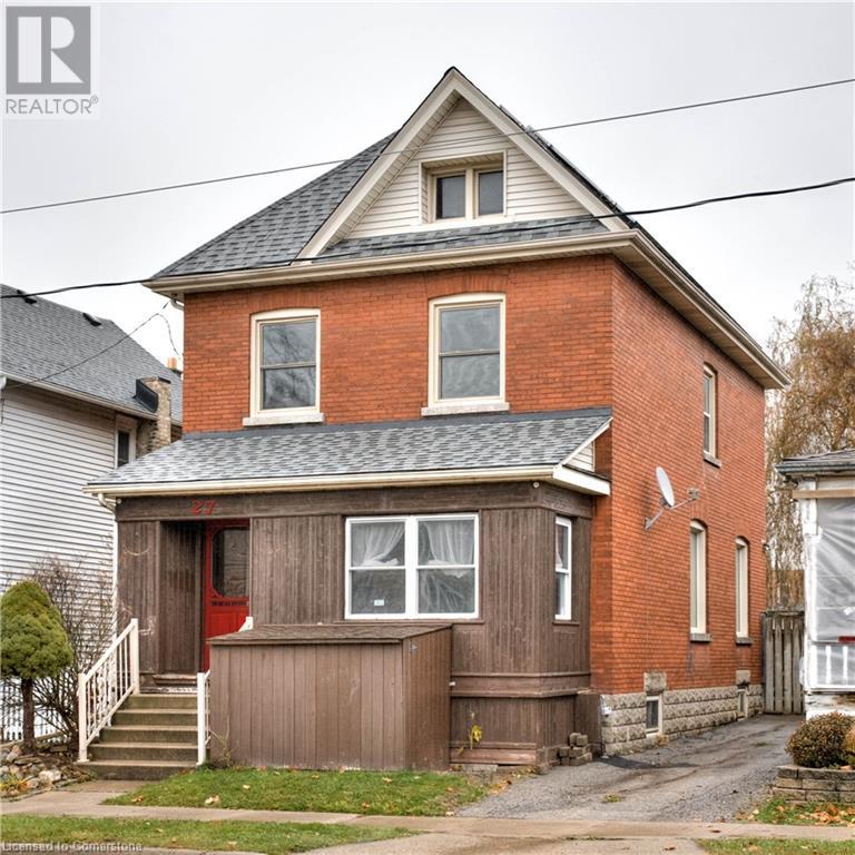 27 Hiawatha Street