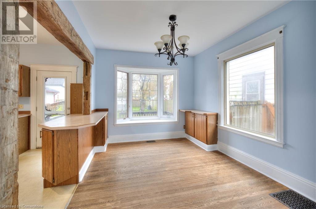 Photo 22 of 49 for 27 Hiawatha Street