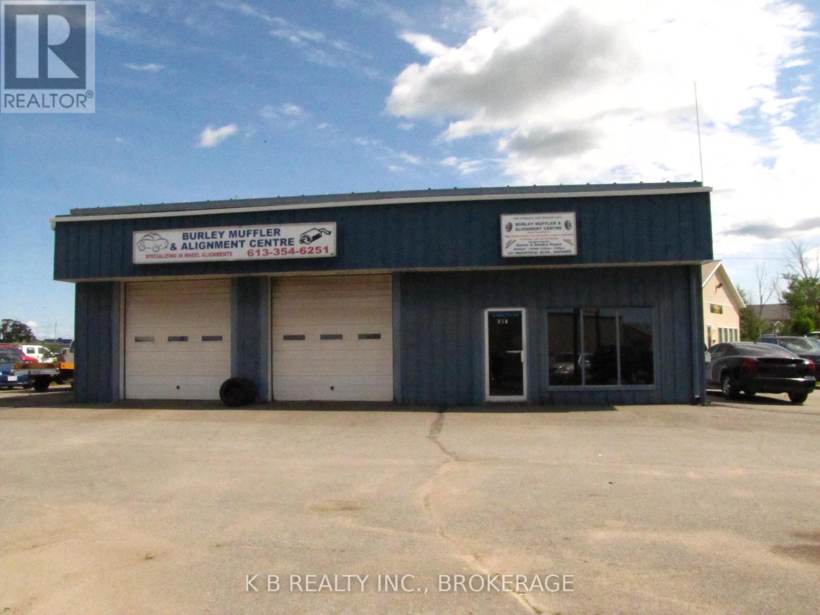 141 Industrial Boulevard, Greater Napanee (Greater Napanee), Ontario  K7R 3Z2 - Photo 19 - X12056844