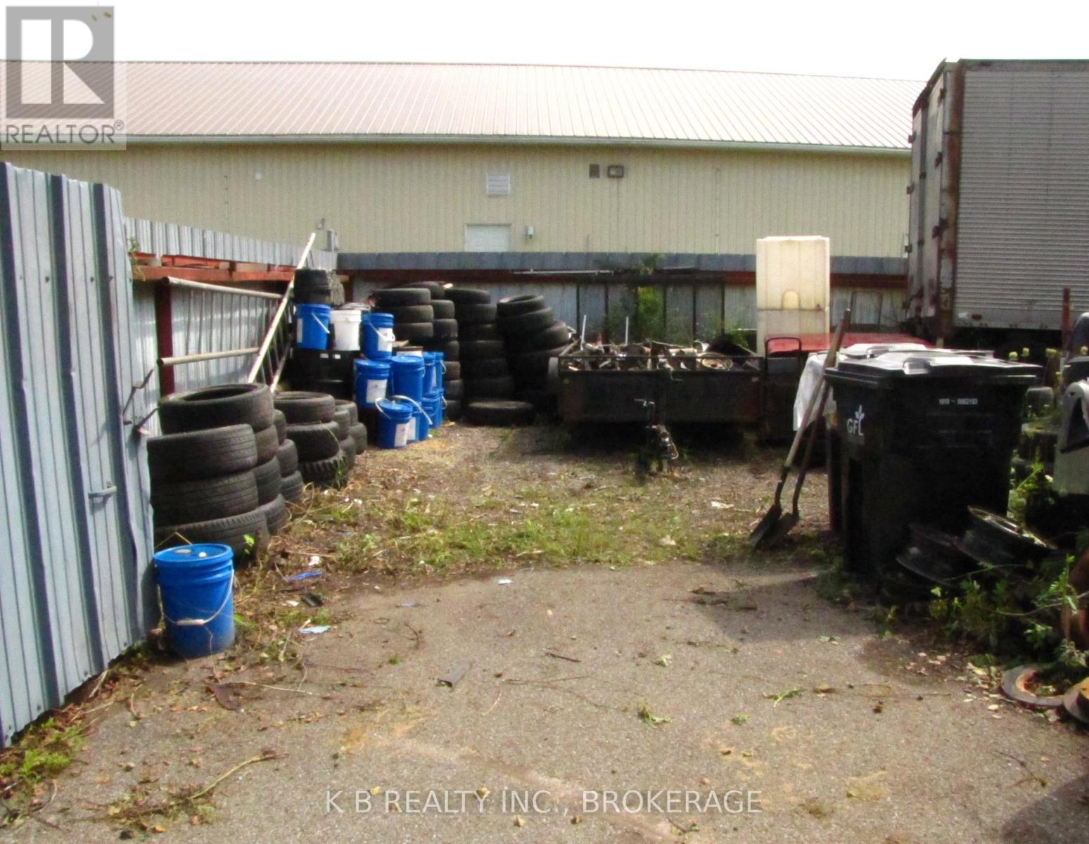 141 Industrial Boulevard, Greater Napanee (Greater Napanee), Ontario  K7R 3Z2 - Photo 22 - X12056844