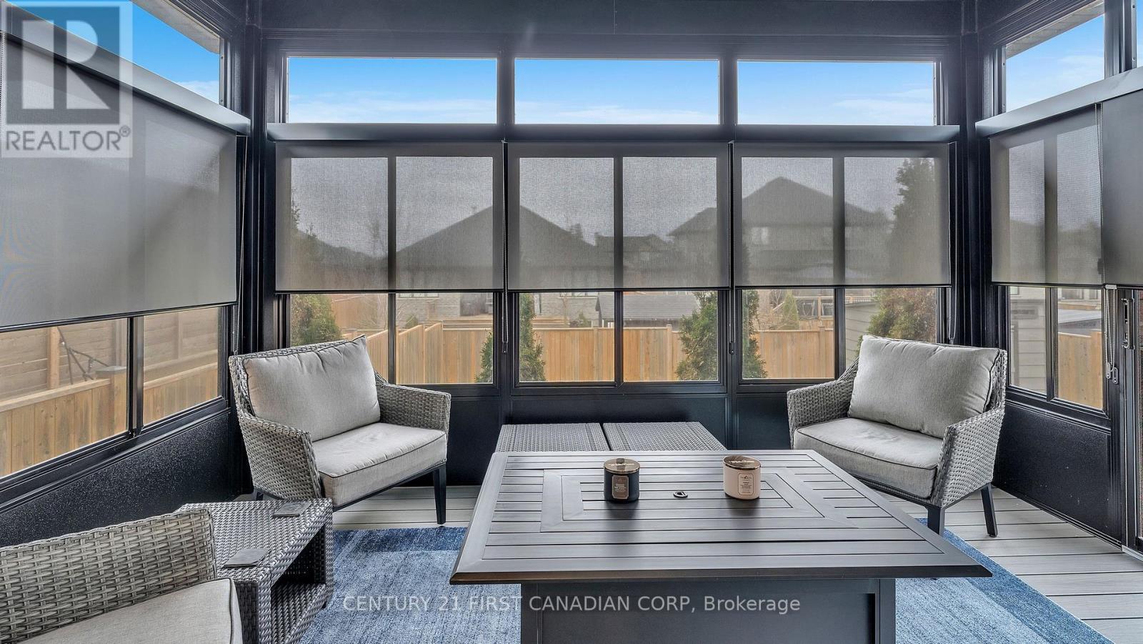 697 Barker Street, Strathroy-Caradoc (Mount Brydges), Ontario  N0L 1W0 - Photo 11 - X12056825