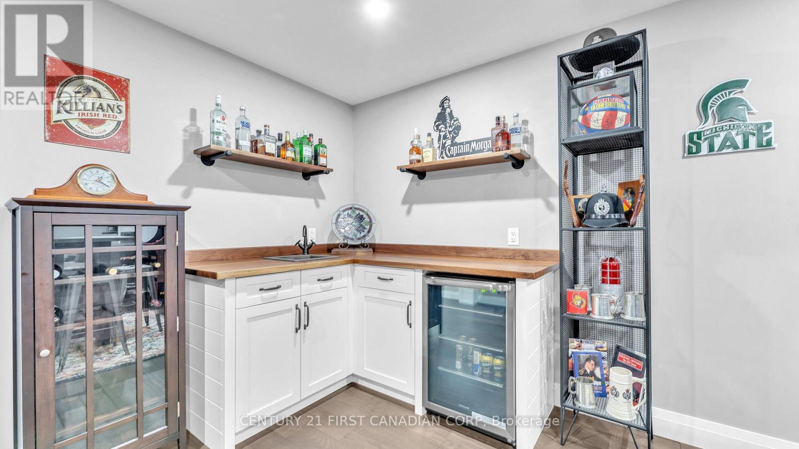 697 Barker Street, Strathroy-Caradoc (Mount Brydges), Ontario  N0L 1W0 - Photo 23 - X12056825