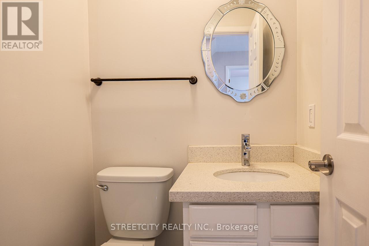 814 Grenfell Drive, London North, Ontario  N5X 2C8 - Photo 10 - X12056864
