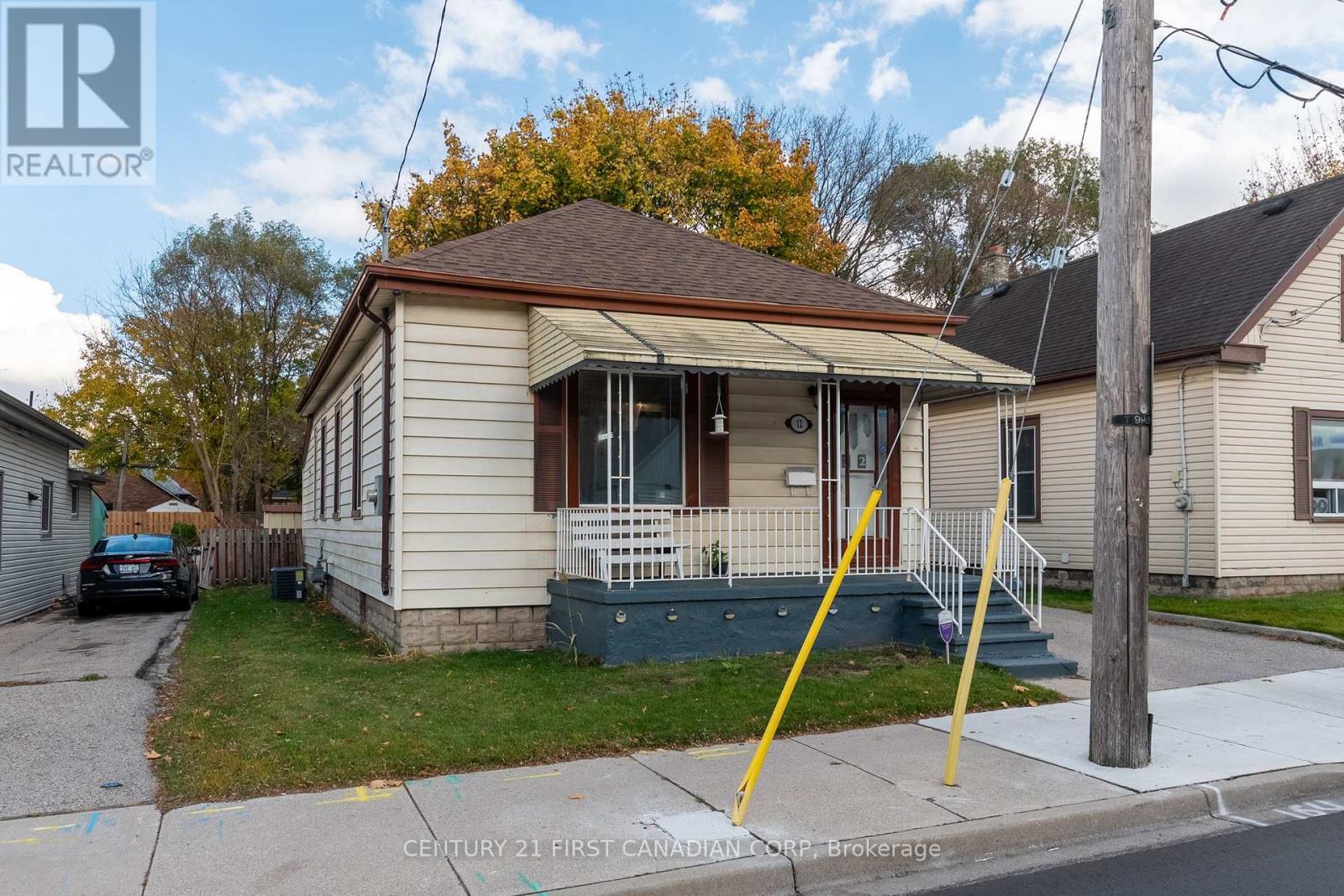 12 Adelaide Street S, London, Ontario  N5Z 3J8 - Photo 3 - X12056892
