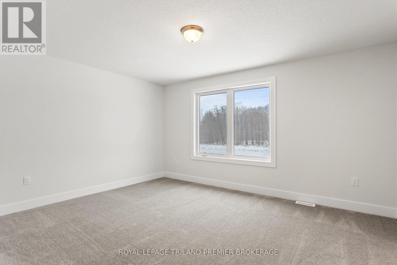 Photo 38 of 44 for 2683 Bobolink Lane