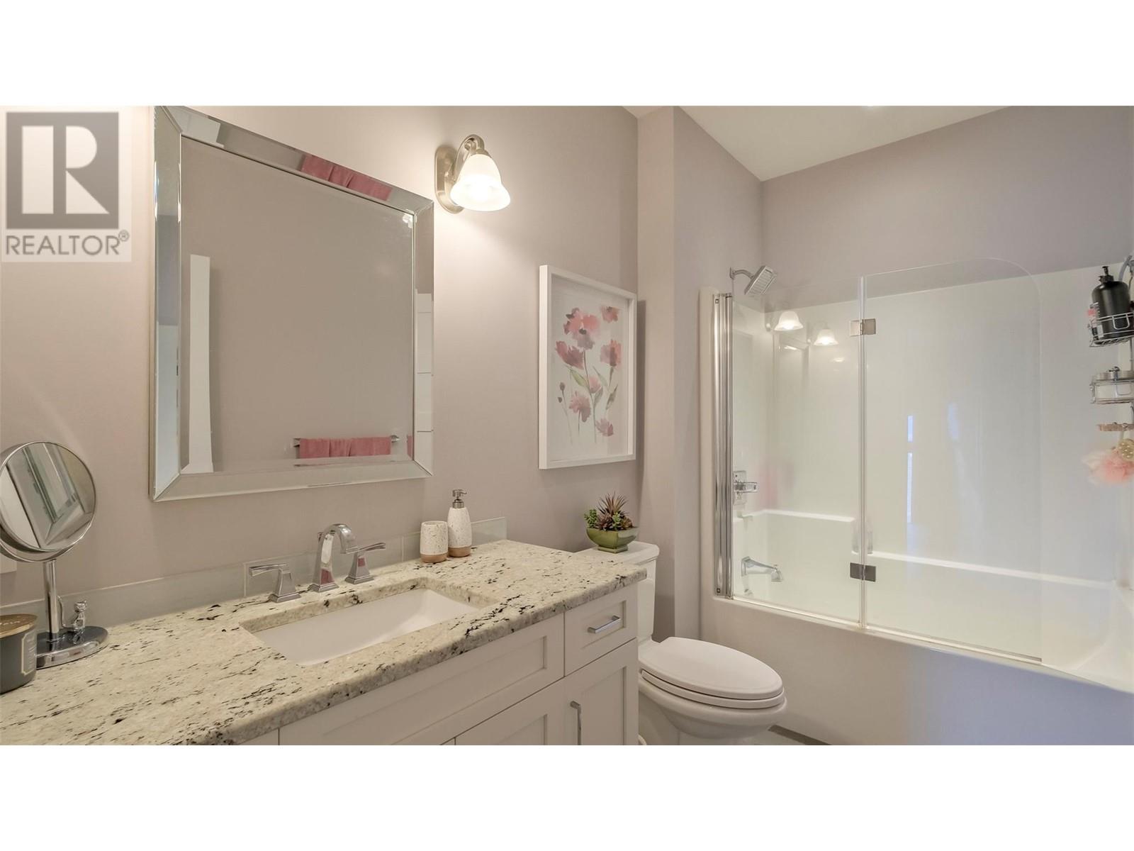 Property at 593 Harrogate Lane image 3