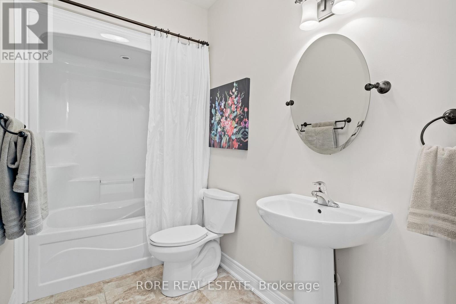 56 Sunrise Court, Fort Erie, Ontario  L0S 1N0 - Photo 9 - X12056835