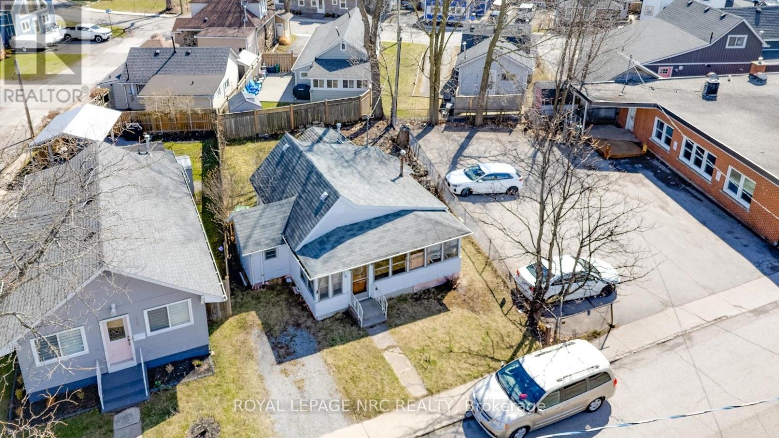 324 Derby Road, Fort Erie, Ontario  L0S 1B0 - Photo 3 - X11933906