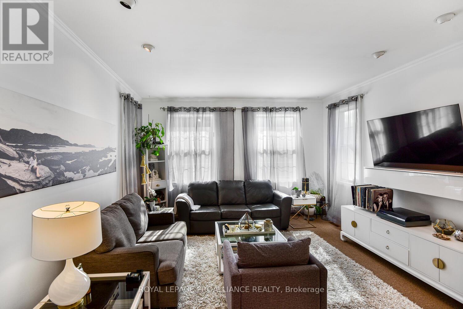 251 COLONEL DOUGLAS CRESCENT Brockville