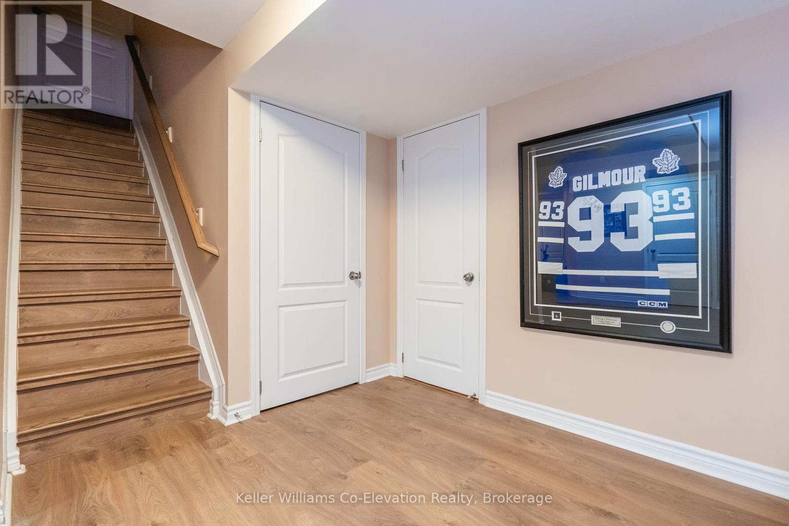 172 The Queensway, Barrie, Ontario  L4M 0B5 - Photo 30 - S12056845