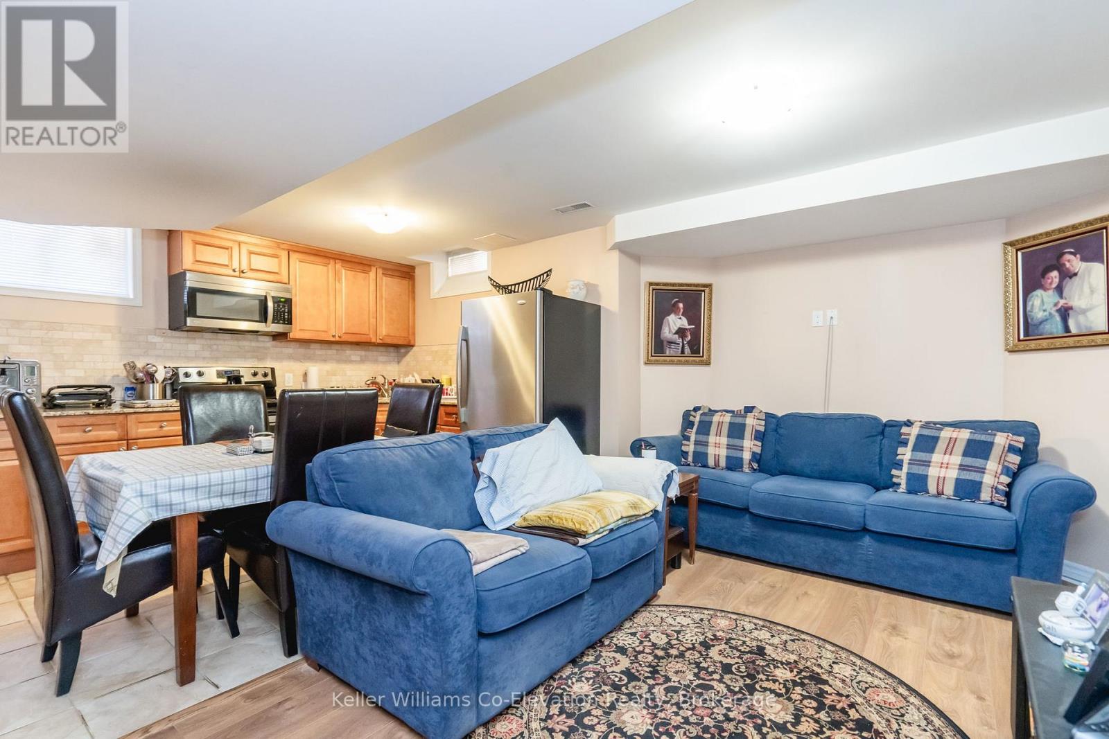 172 The Queensway, Barrie, Ontario  L4M 0B5 - Photo 33 - S12056845