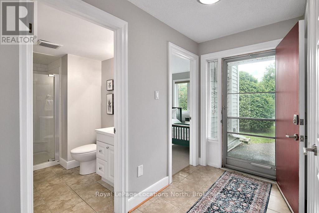 121 - 55 Trott Boulevard, Collingwood, Ontario  L9Y 5B8 - Photo 3 - S12056872