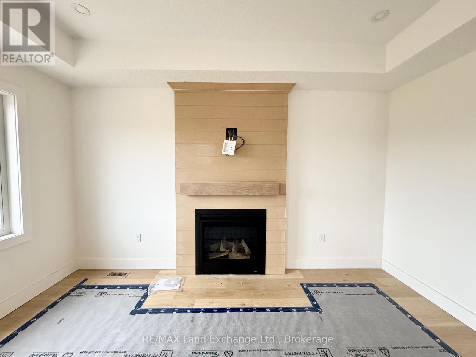396 Northport Drive, Saugeen Shores, Ontario  N0H 2C8 - Photo 6 - X12052637