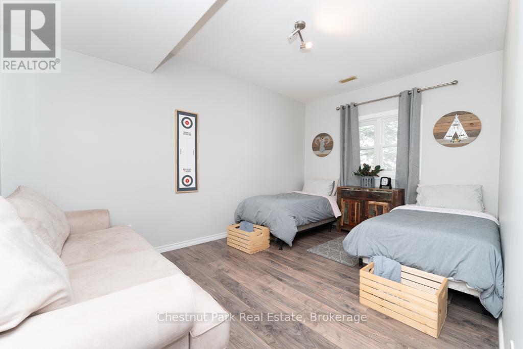 121 North Deer Lake Road, Huntsville, Ontario  P0B 1L0 - Photo 20 - X12056921