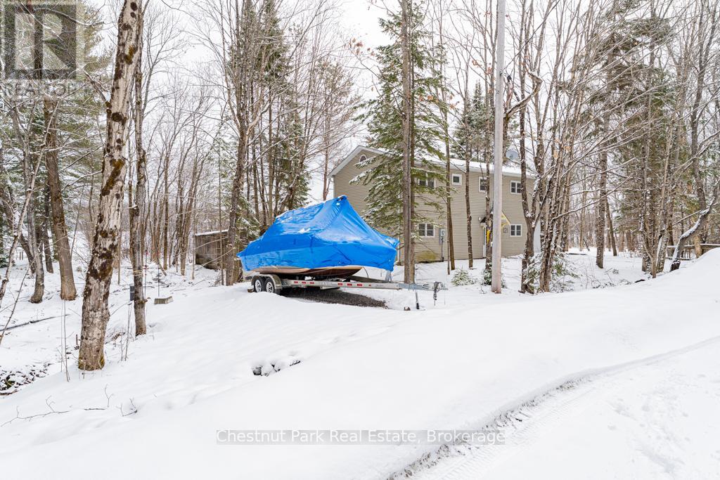 121 North Deer Lake Road, Huntsville, Ontario  P0B 1L0 - Photo 42 - X12056921