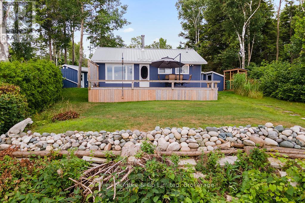 691 Bruce Road 13 Road, Native Leased Lands, Ontario  N0H 2C1 - Photo 6 - X12057011