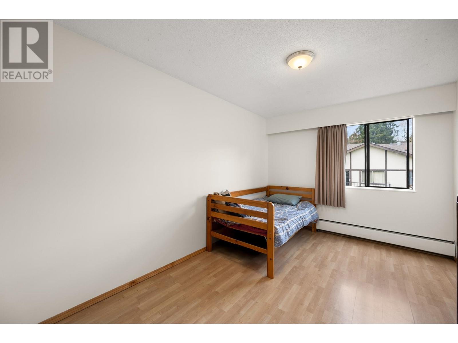 8943 Horne Street, Burnaby, British Columbia  V3N 4J8 - Photo 10 - R2983723